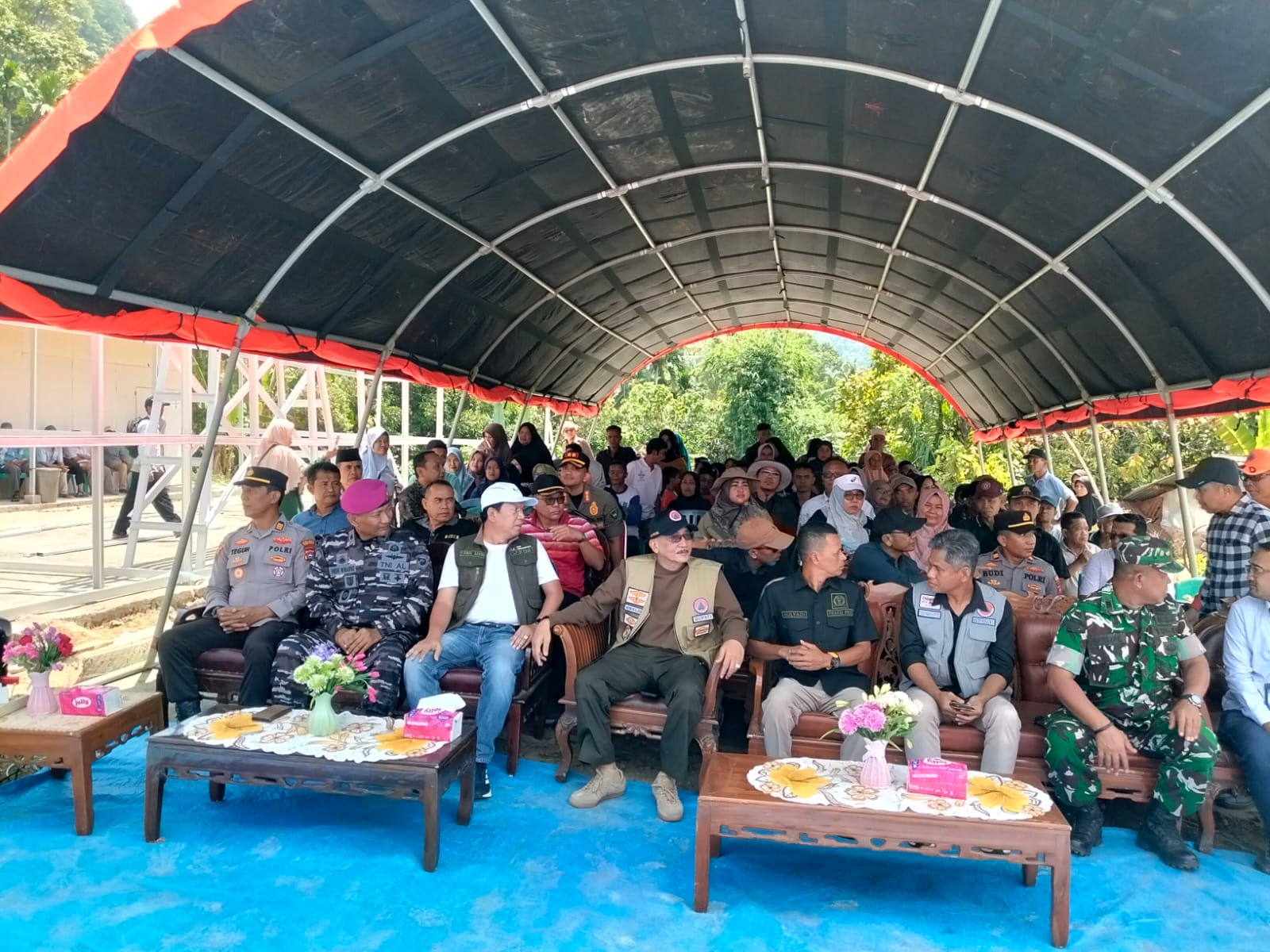 Badan Kesbangpol Kab. Pesisir Selatan Menghadiri Peresmian Hunian Sementara (HUNTARA)