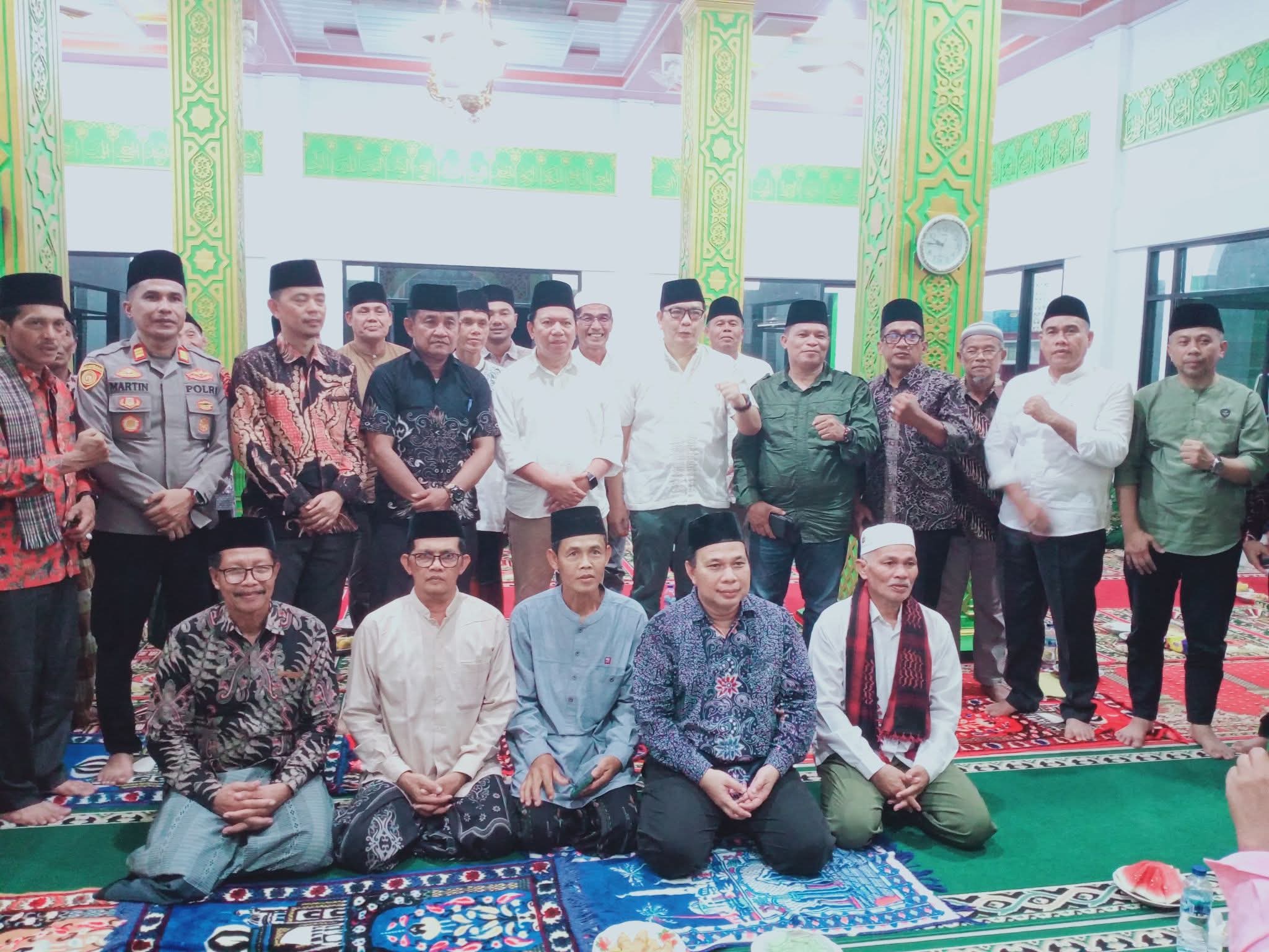 Badan Kesbangpol Menghadiri Safari Ramadhan di Kecamatan Silaut